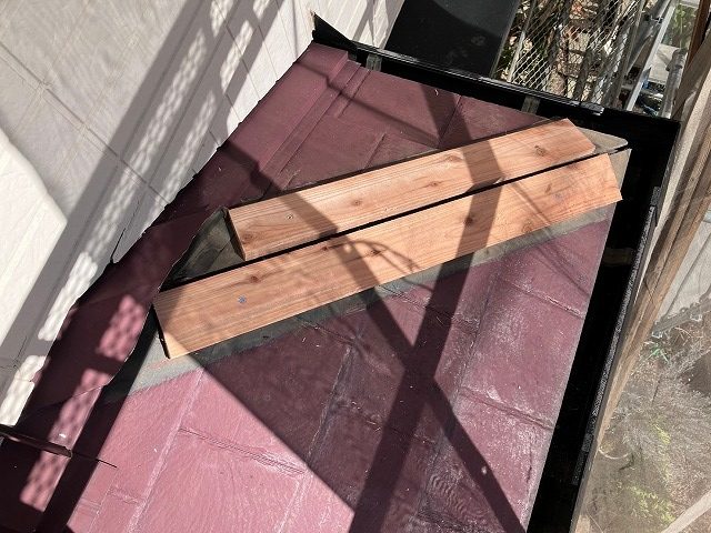 貫板交換　木貫　アサヒ金属　棟包